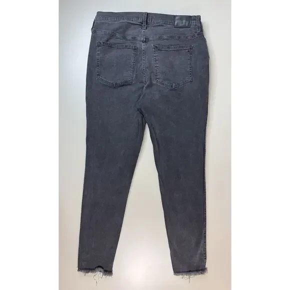 Madewell Women’s 10” High Rise Skinny Jeans Size 32 Black Wash Button Front Fray - Picture 10 of 15